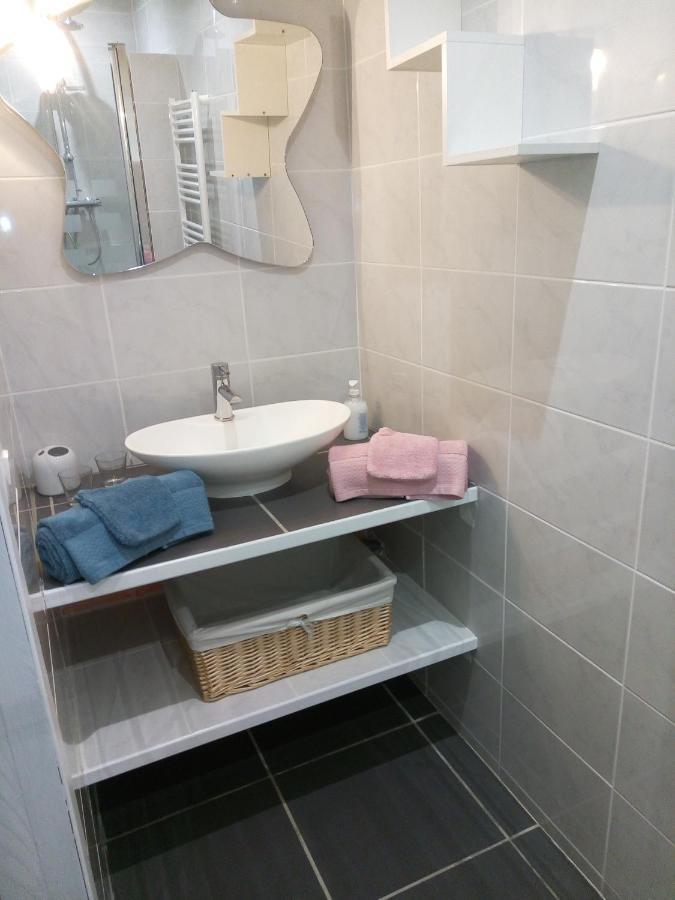 La Chambre Du Clos Barriant Sereilhac Bagian luar foto