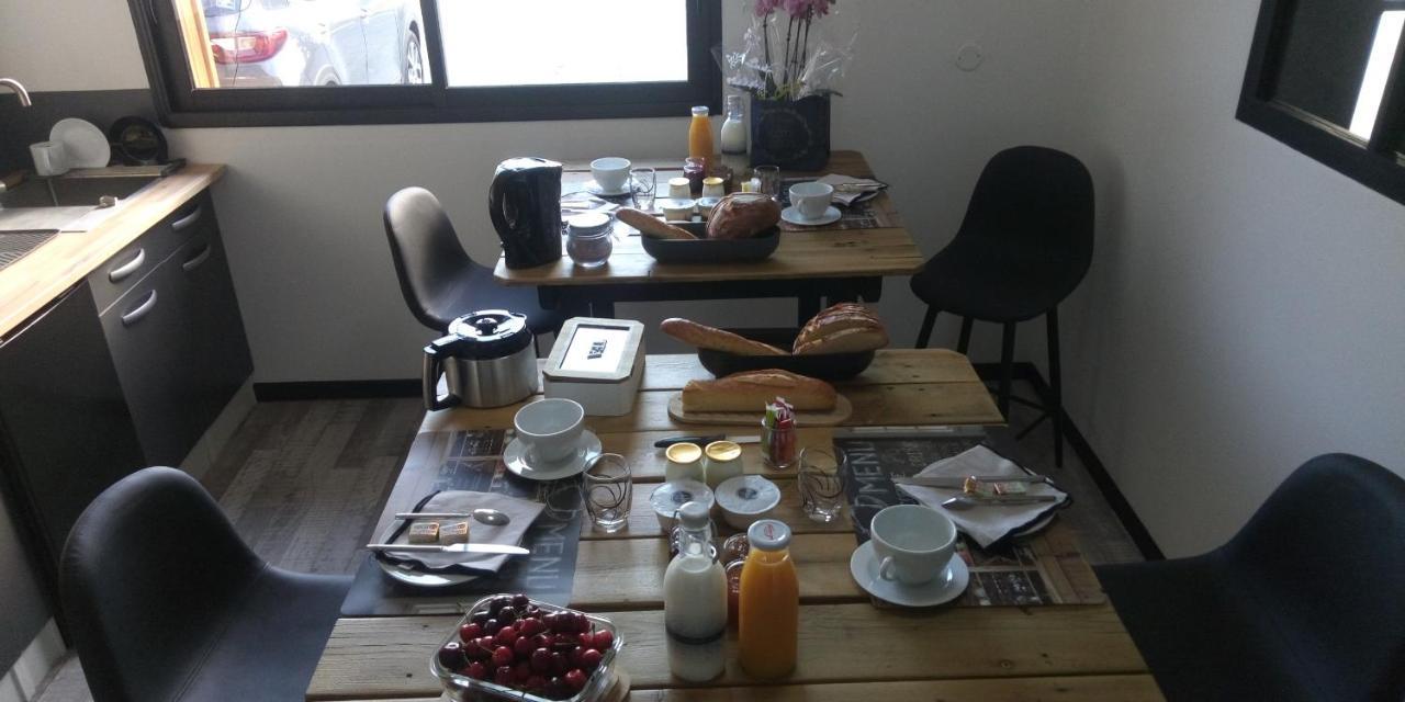 La Chambre Du Clos Barriant Sereilhac Bagian luar foto